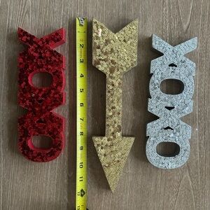 Sequin XOXO and Arrow Decor Set - Red, Gold, Silver